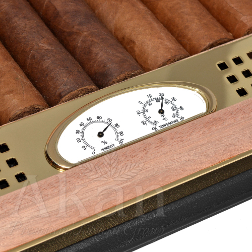 Zestaw Cohiba Seleccion 50 Aniversario Travel Humidor 2016 (8 cygar)