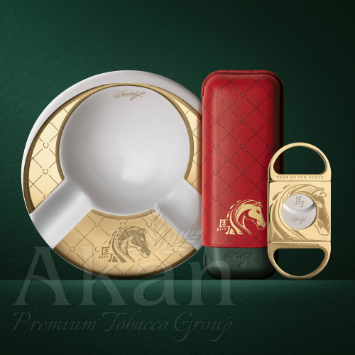 Zestaw akcesoriów 51003651 Davidoff Year of the Horse LE (popielnica, obcinarka, stojak, etui)